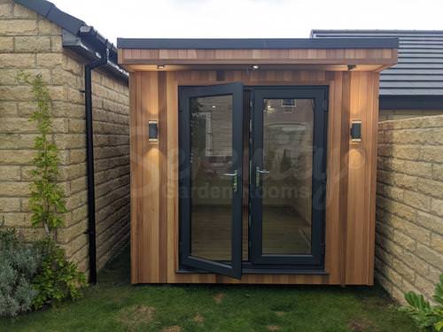 <h2>Chesterfield - 8ft x 12ft Garden Room</h2>