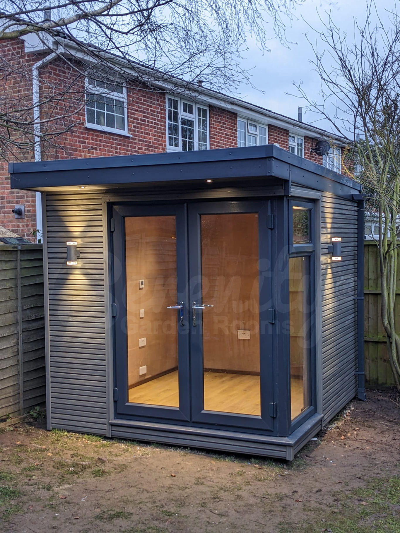 <h2>Nottingham - 2.3m x 2.44m Canopy Garden Room</h2>